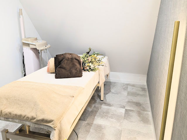 もも と ゆでたまご