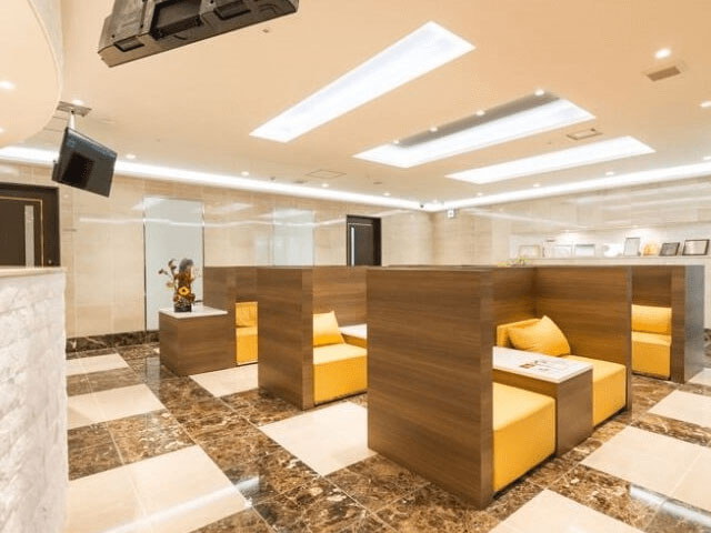 共立美容外科 新宿本院