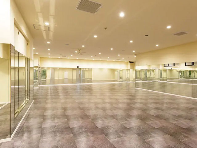 カルド 神楽坂駅